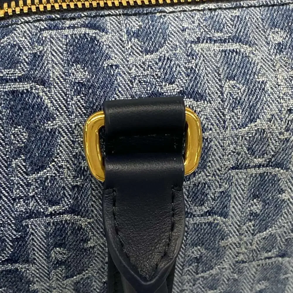 Christian Dior Groove 20 Bag Small Handbag M1364UDCE49EU Cream Dark Navy